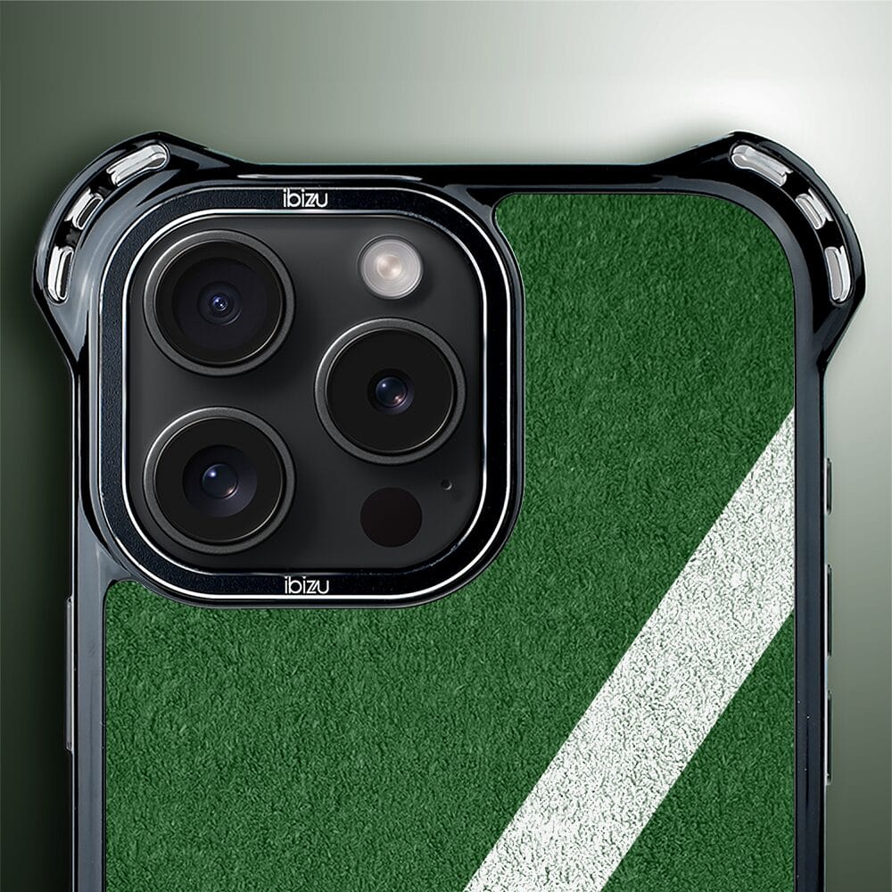 Etui do iPhone 15 Pro IBIZU DropGuard Ultra z MagSafe, #Move, Przy boisku - obrazek 5