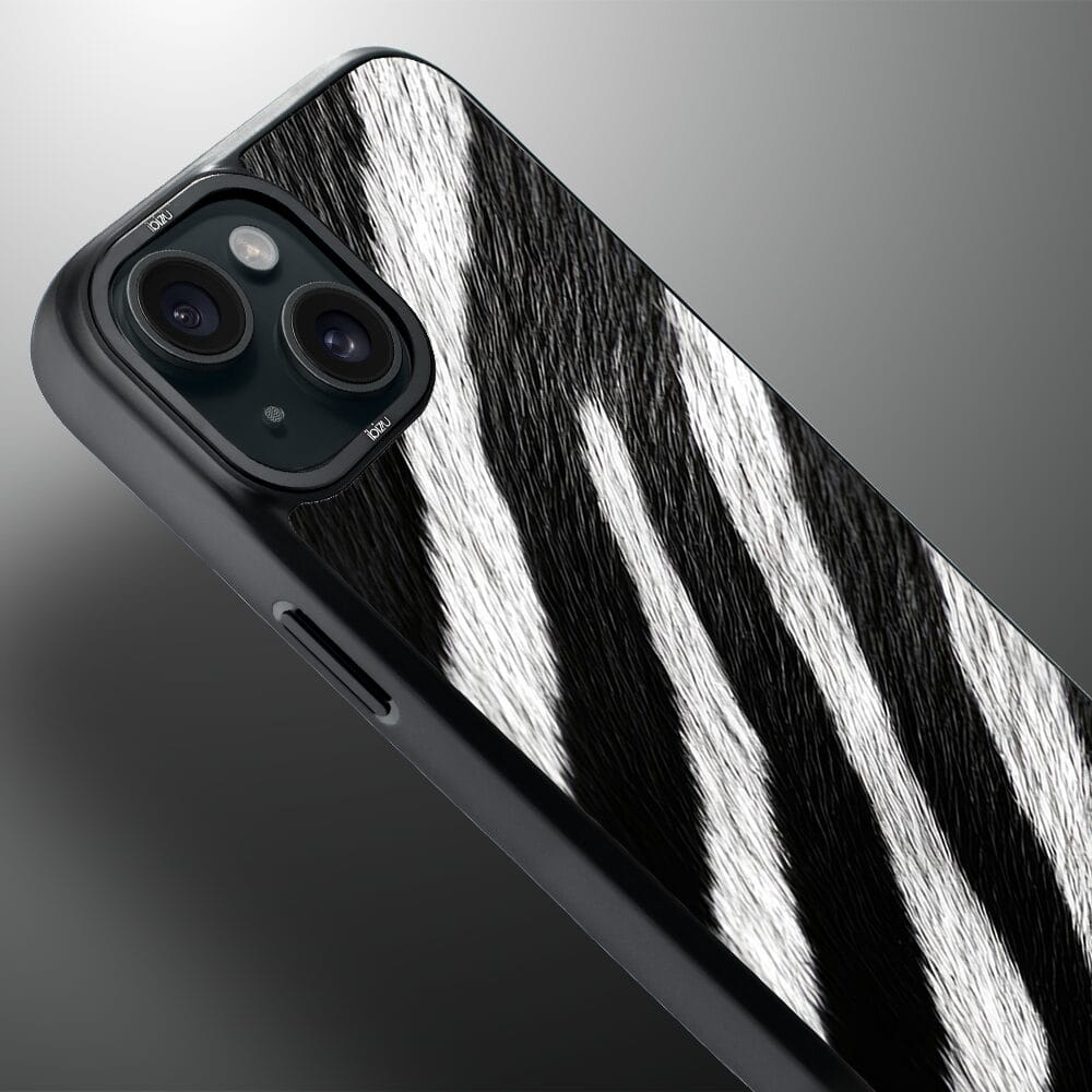 Etui do iPhone 15 IBIZU DropGuard Matt z MagSafe, Zew Natury, Zebra - obrazek 4
